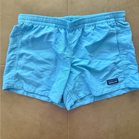 💚$25 FLASH SALE💚Patagonia Girls XL Baggies - Picture 1 of 3